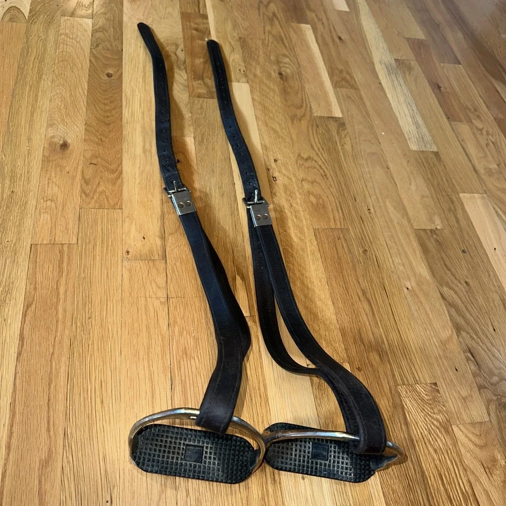 stubbone leather stirr‎ ups